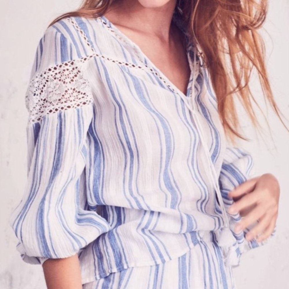 Loveshackfancy Prairie Peasant Blouse in Blue/ White size XXS NWT